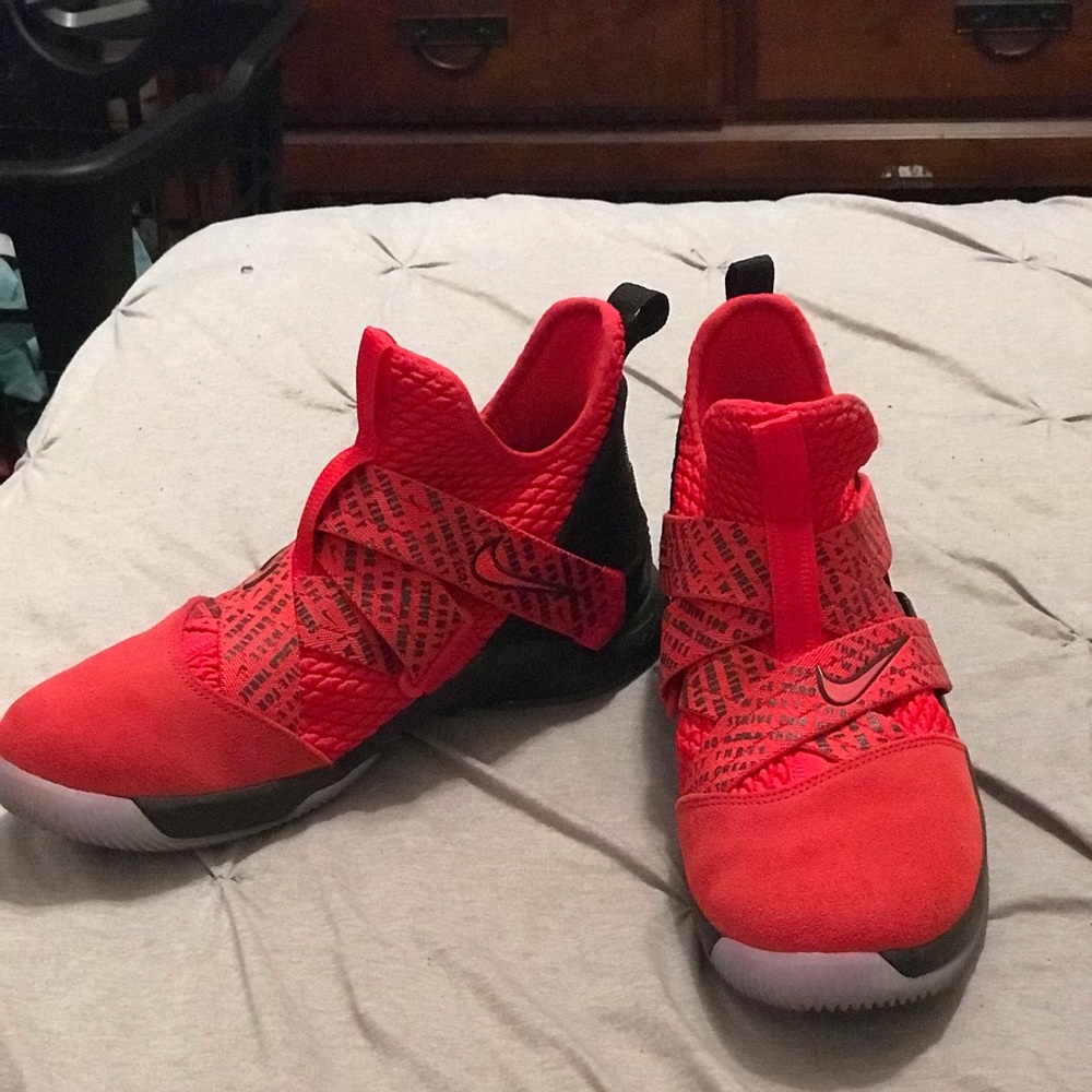 nike lebron’s high top